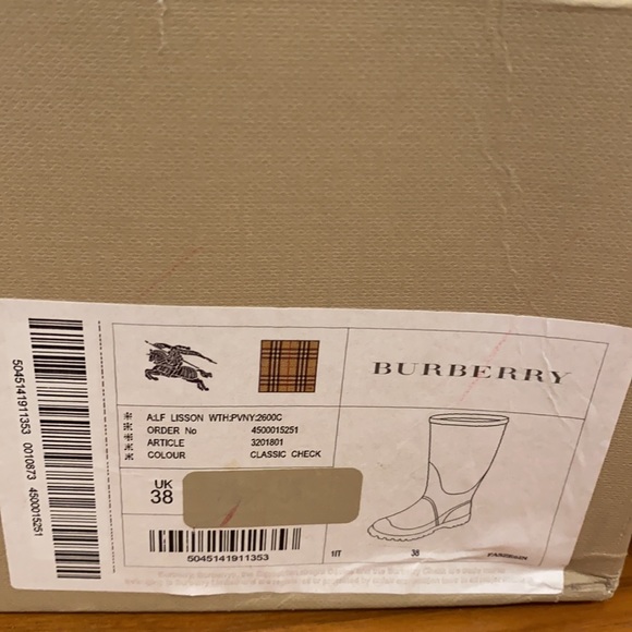 Burberry rain boots - Picture 4 of 4